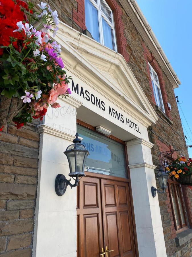 The Masons Arms Hotel Bridgend  Eksteriør billede